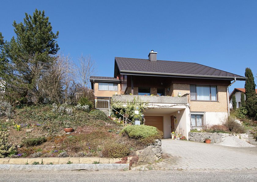 Einfamilienhaus Ifenthalerstrasse in Hauenstein - Aussenansicht
