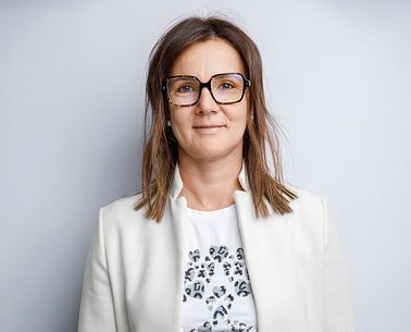 Mitarbeiterin Wanda Pola, Personalwesen/Finanzen