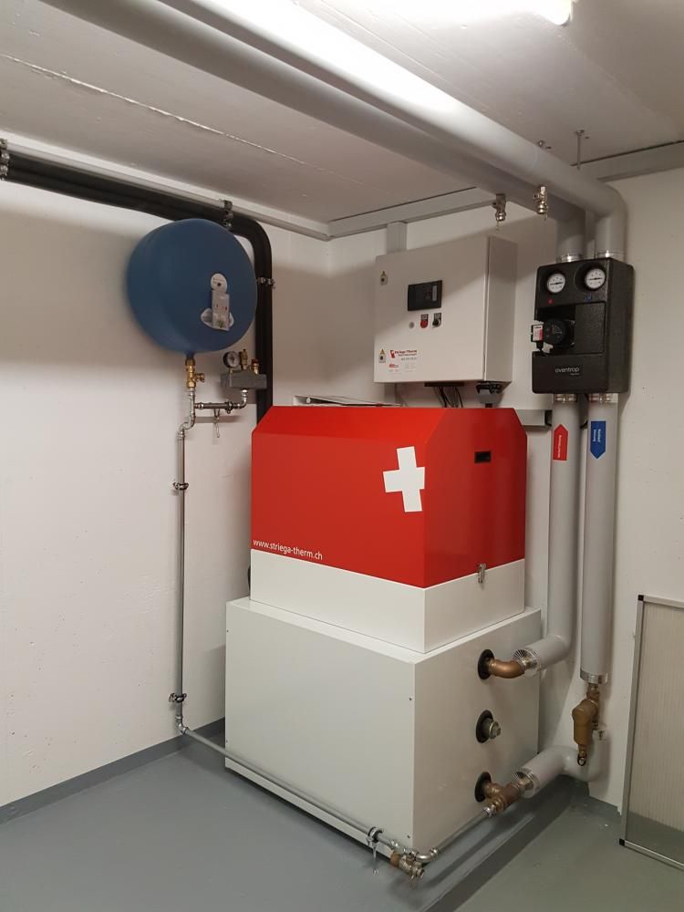 Einfamilienhaus am Ahornweg in Dolliken - Heizungsanlage mit Wärmespeicher